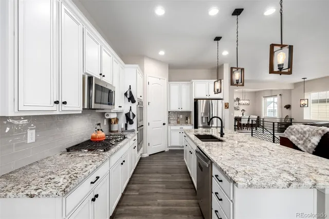 $999,999 | 2812 Keepsake Way, Castle Rock, CO 80109