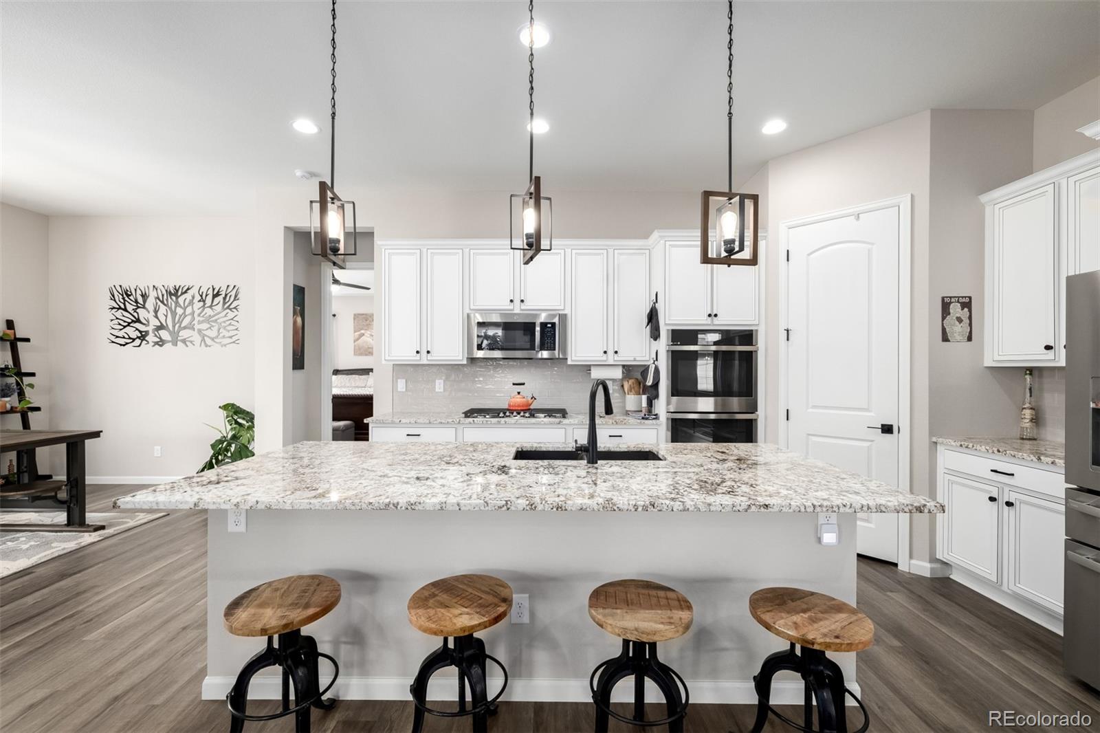 2812 Keepsake Way Castle Rock, CO 80109 - Photo 10 of 42