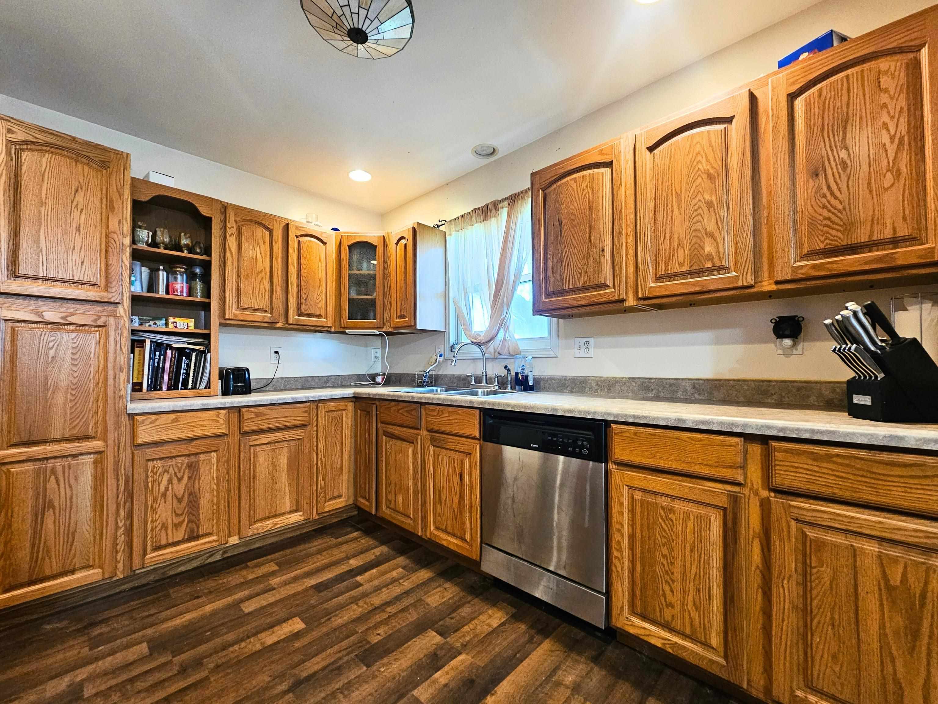 10481 State Road Millington, MI 48746 - Photo 10 of 53 50178912-18f9439a-a925-44e8-b414-2f27be001b05.JPG