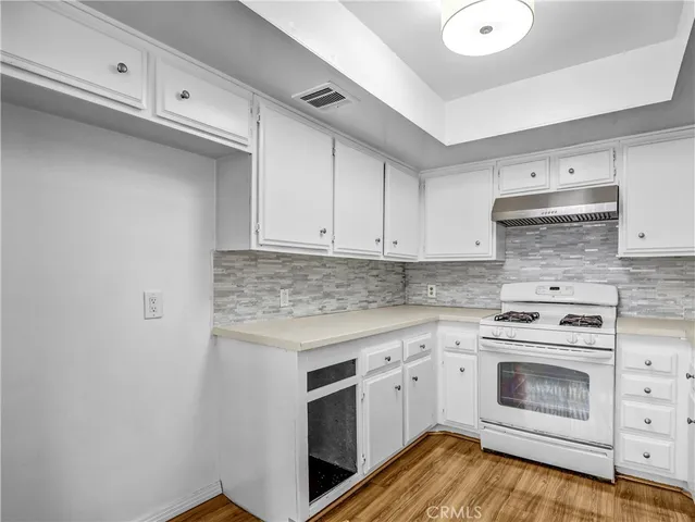 $718,000 | 1708 South 6th Street, Unit 6, Alhambra, CA 91803