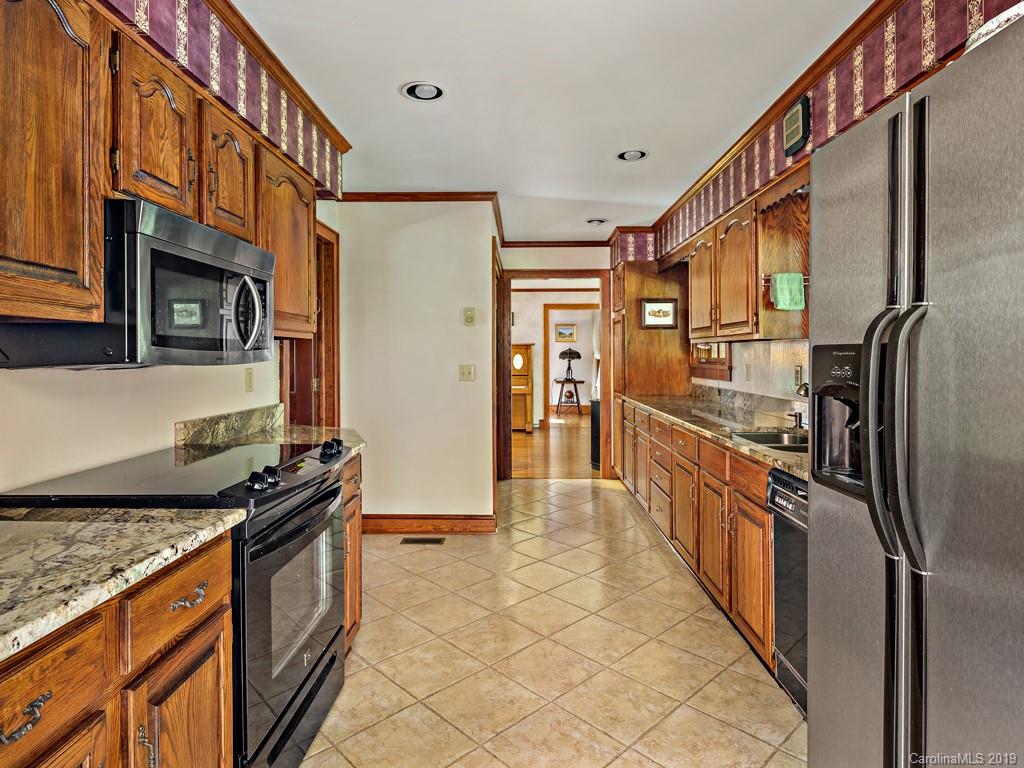 544 Ted Inman Road Canton, NC 28716 - Photo 14 of 38