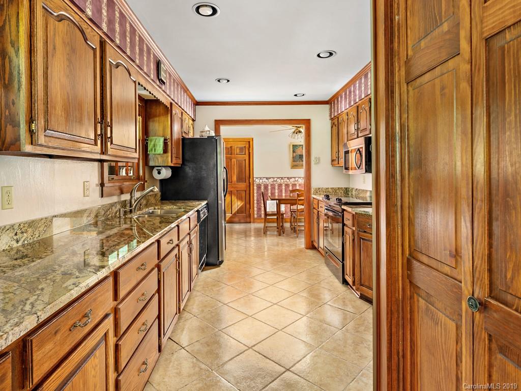 544 Ted Inman Road Canton, NC 28716 - Photo 16 of 38
