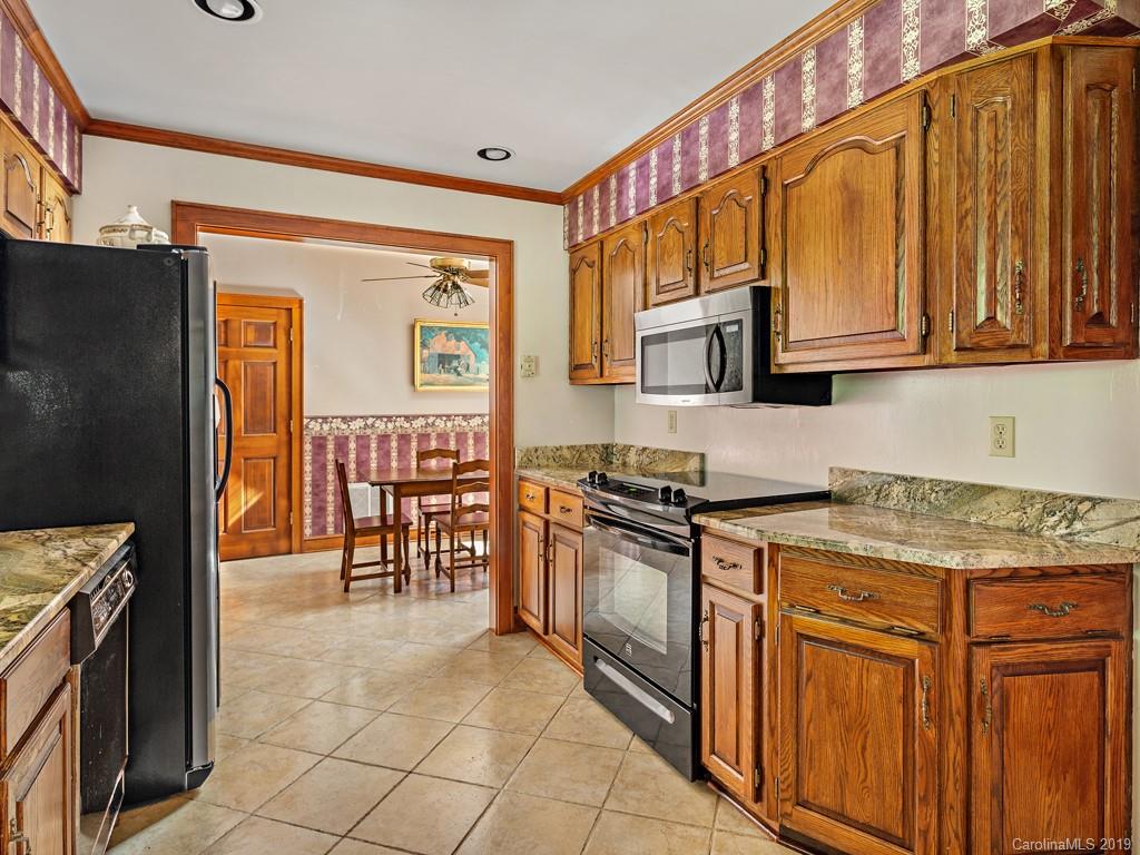 544 Ted Inman Road Canton, NC 28716 - Photo 17 of 38