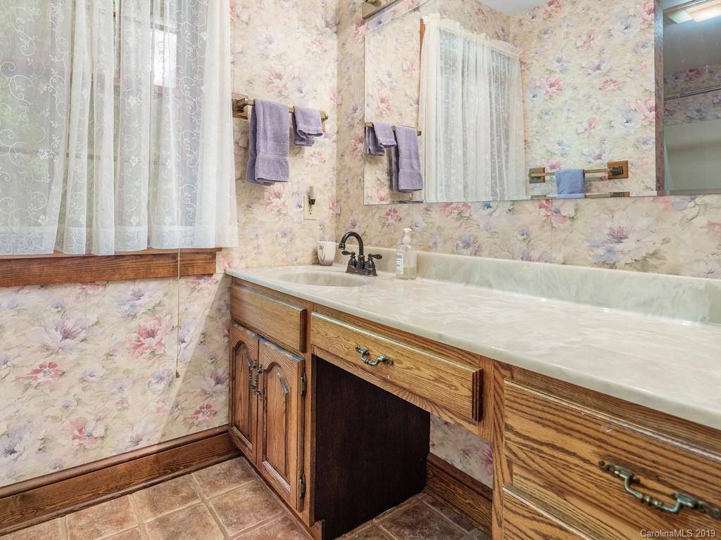 544 Ted Inman Road Canton, NC 28716 - Photo 25 of 38