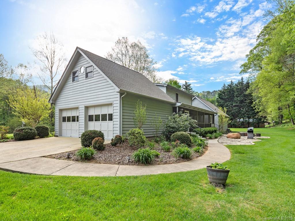 544 Ted Inman Road Canton, NC 28716 - Photo 4 of 38