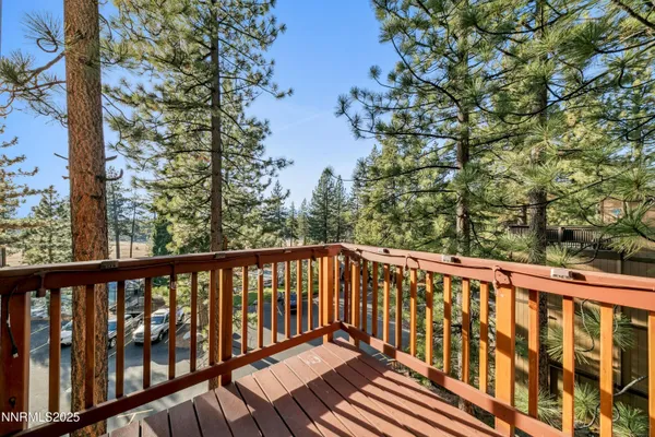 $1,150,000 | 230 Clubhouse Circle, Stateline, NV 89449