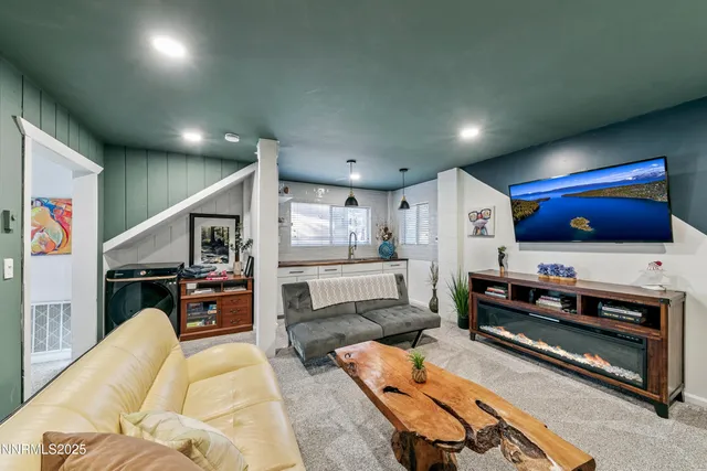 $1,250,000 | 230 Clubhouse Circle, Stateline, NV 89449