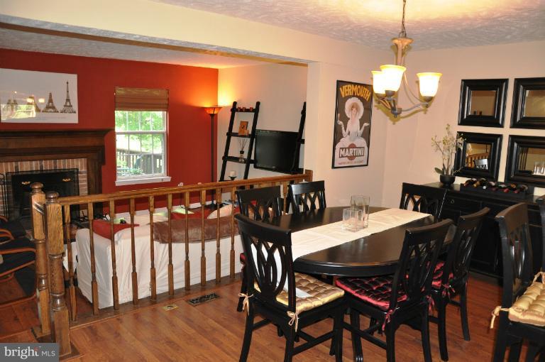 1571 Autumn Ridge Circle Reston, VA 20194 - Photo 15 of 30 Interior (General)