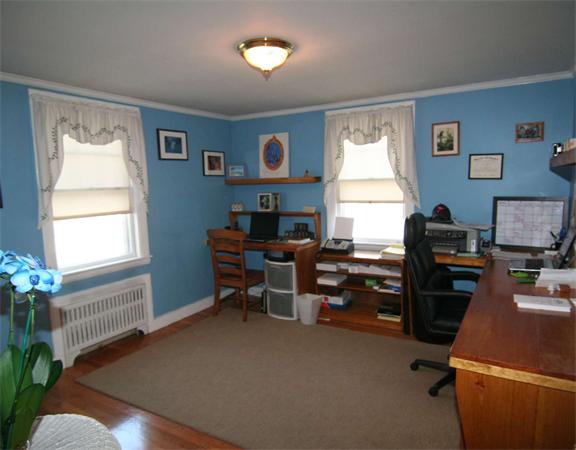 27 Lake Street Wakefield, MA 01880 - Photo 11 of 17