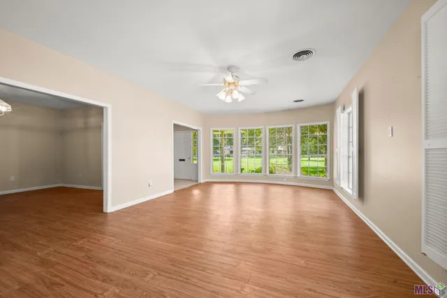 $525,000 | 405 North College Street, Denham Springs, LA 70726