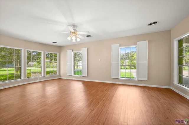 $525,000 | 405 North College Street, Denham Springs, LA 70726