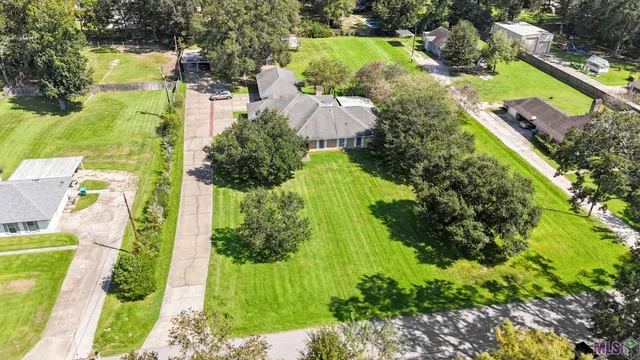 $525,000 | 405 North College Street, Denham Springs, LA 70726