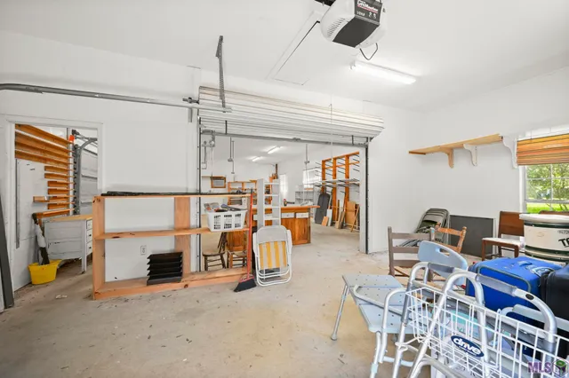 $525,000 | 405 North College Street, Denham Springs, LA 70726