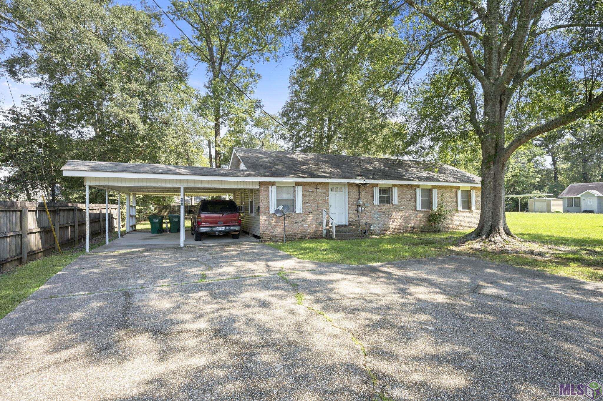 405 North College Street Denham Springs, LA 70726 - Photo 30 of 39 Guest House