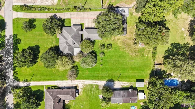 $525,000 | 405 North College Street, Denham Springs, LA 70726