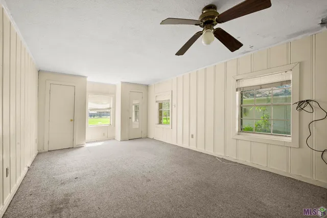 $525,000 | 405 North College Street, Denham Springs, LA 70726