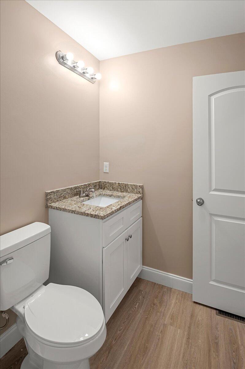 207 Mitchell Street Corbin, KY 40701 - Photo 18 of 38 15-Main Bath