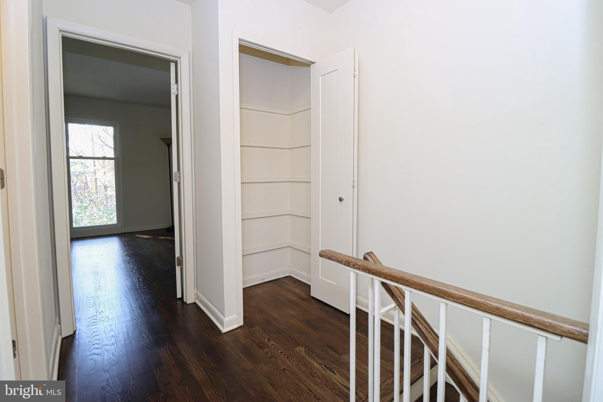 1624 Wainwright Drive Reston, VA 20190 - Photo 18 of 47 Gallery Image 18