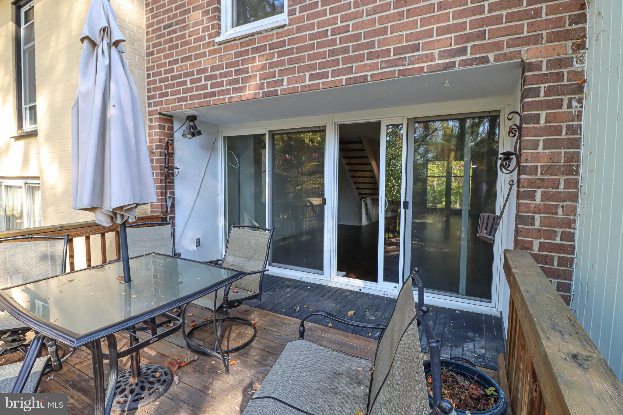 1624 Wainwright Drive Reston, VA 20190 - Photo 28 of 47 Gallery Image 28