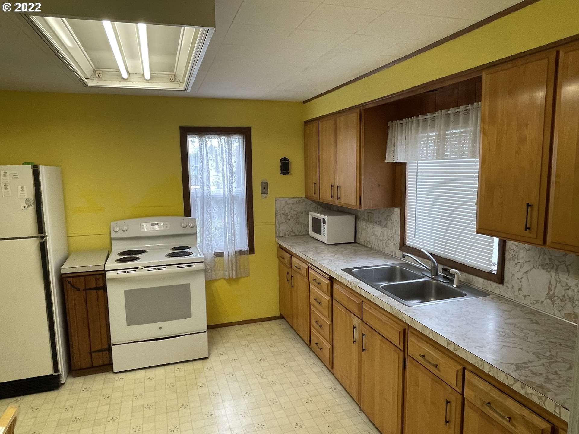 90582 Lewis Road Warrenton, OR 97146 - Photo 7 of 24 Gallery Image 7