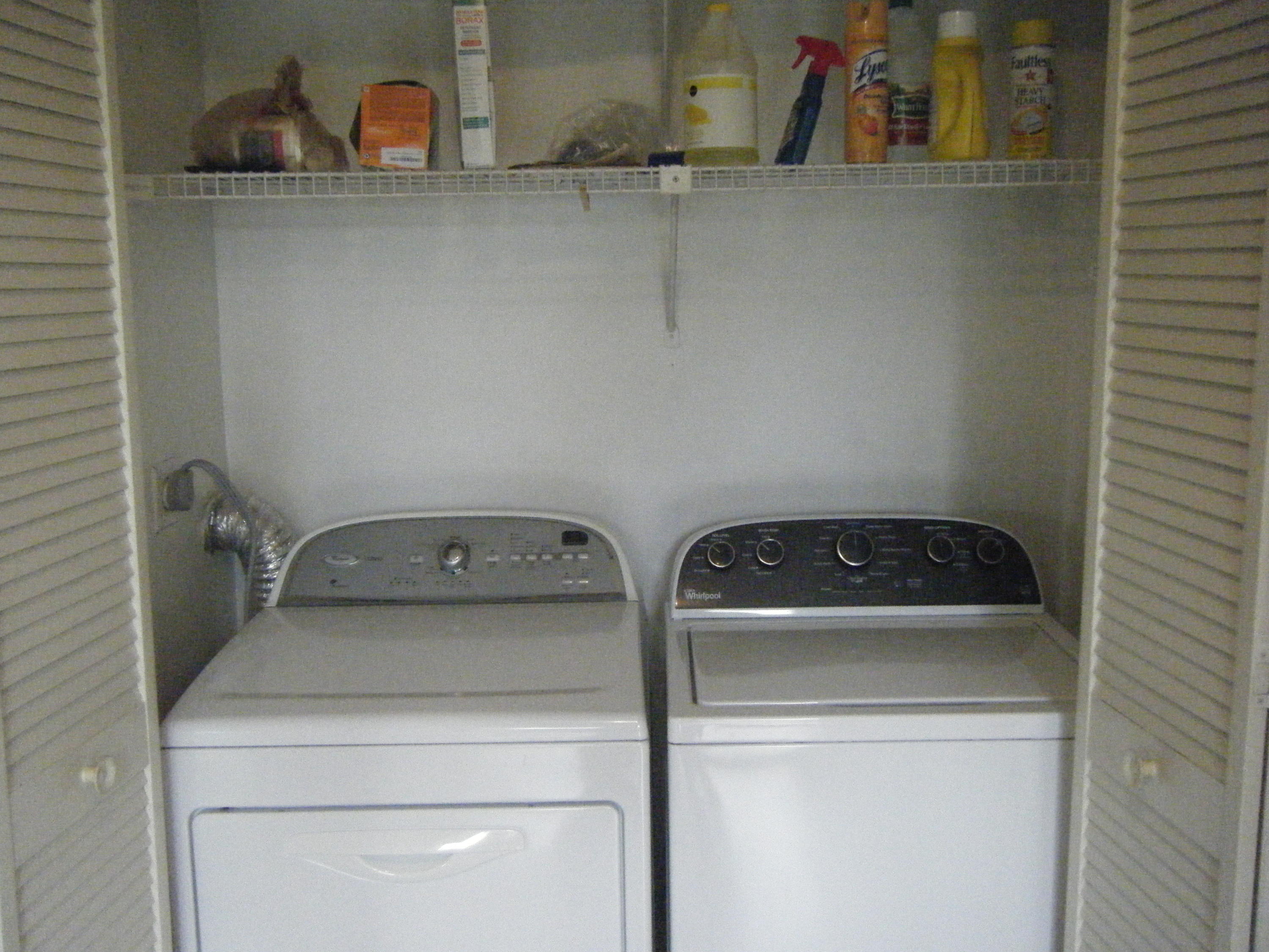 2040 Colonial Road, Unit 6 Fort Pierce, FL 34950 - Photo 12 of 30 2016-01-06 12.39.00