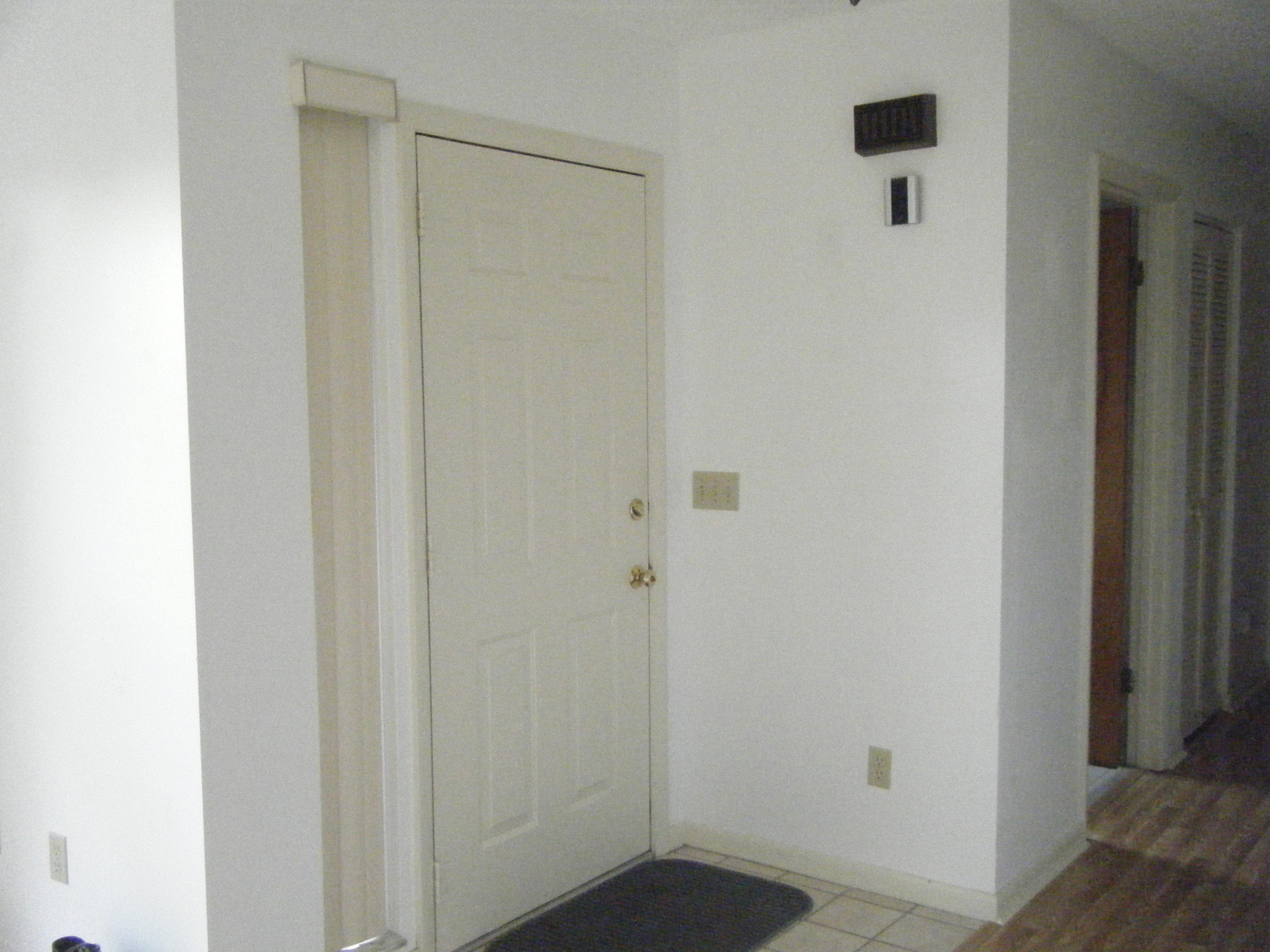 2040 Colonial Road, Unit 6 Fort Pierce, FL 34950 - Photo 29 of 30 2016-01-06 12.49.35