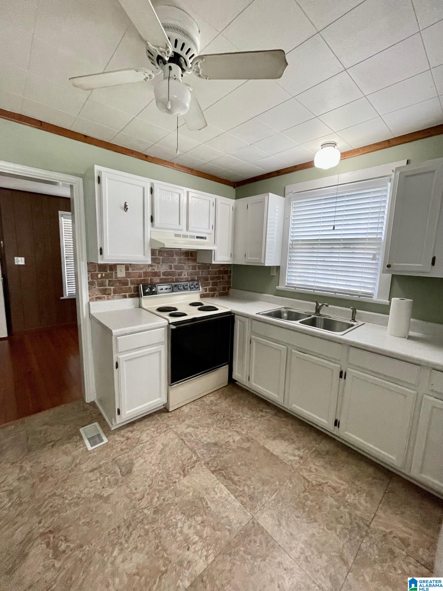 1805 Linden Street Leeds, AL 35094 - Photo 13 of 22