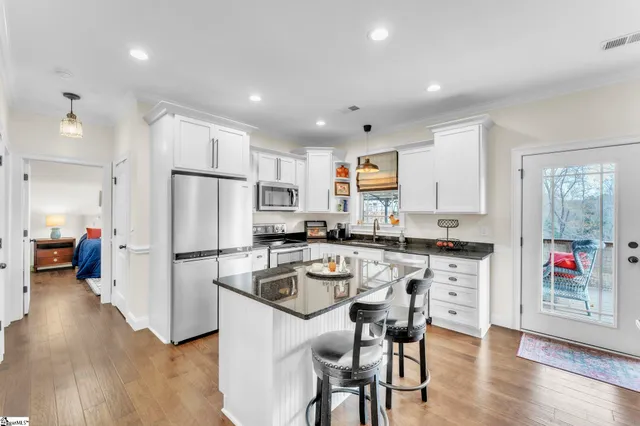 $475,000 | 119 Marshfield Trail, Simpsonville, SC 29680