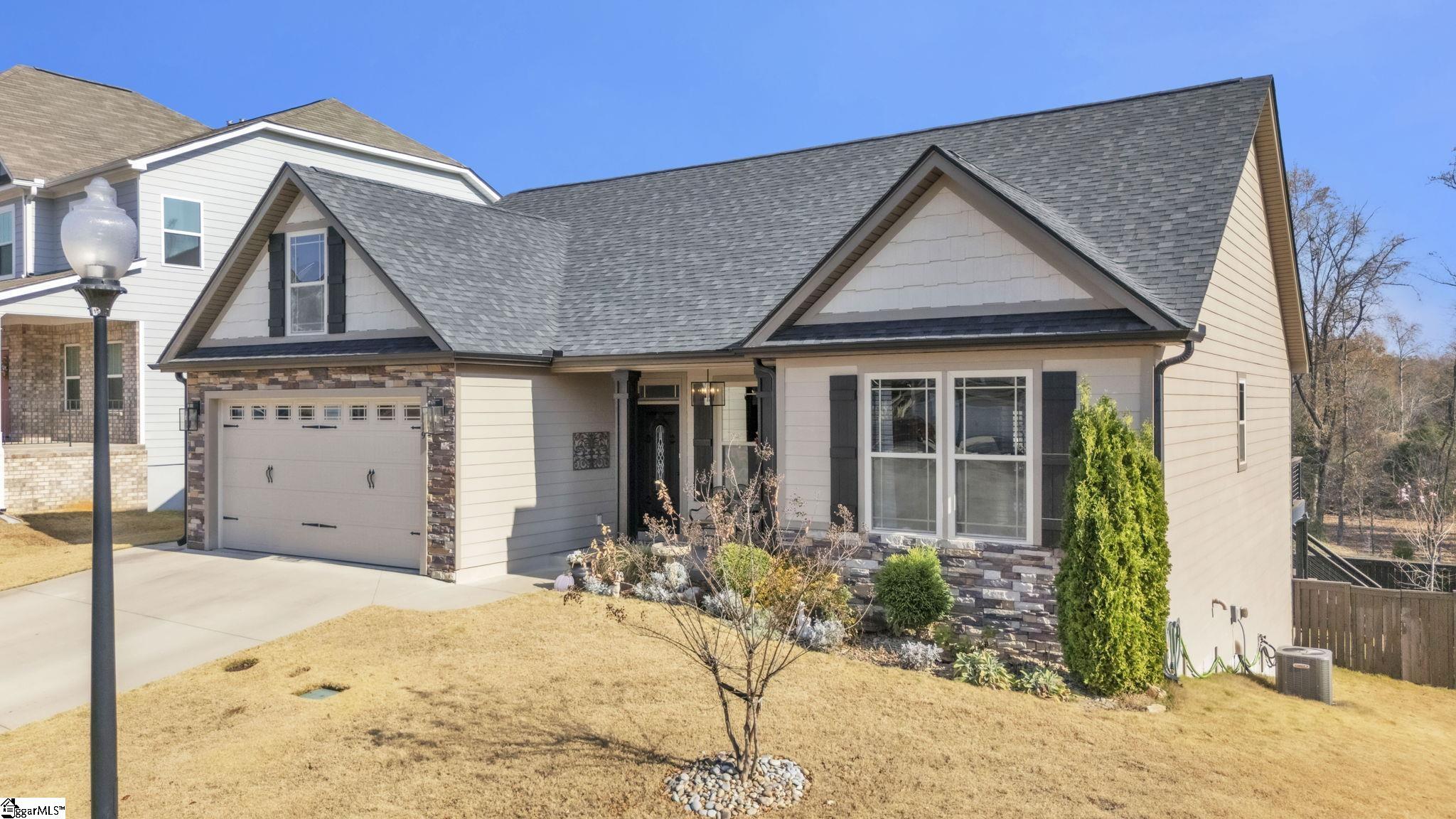 119 Marshfield Trail Simpsonville, SC 29680 - Photo 2 of 44