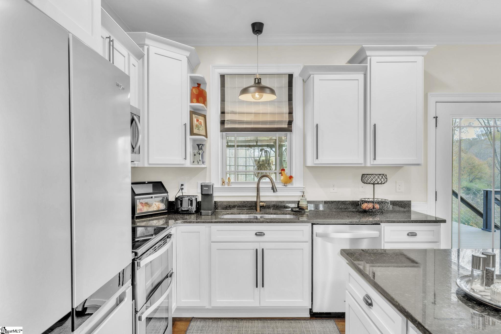 119 Marshfield Trail Simpsonville, SC 29680 - Photo 10 of 44