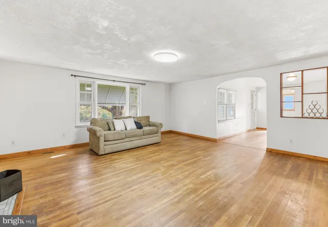 a view of livingroom with wooden floor