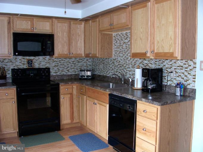 5465 Princess Drive Rosedale, MD 21237 - Photo 23 of 30 Kitchen