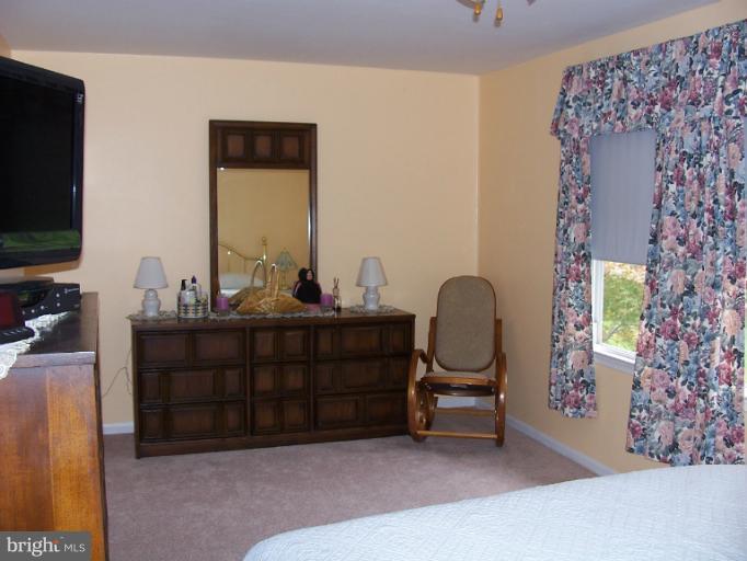 5465 Princess Drive Rosedale, MD 21237 - Photo 27 of 30 Bedroom (Master)