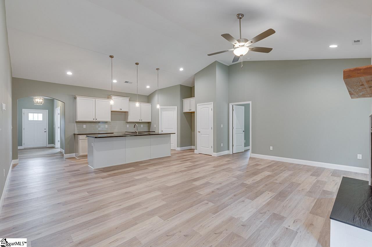 325 Jackson Grove Road Travelers Rest, SC 29690 - Photo 12 of 32