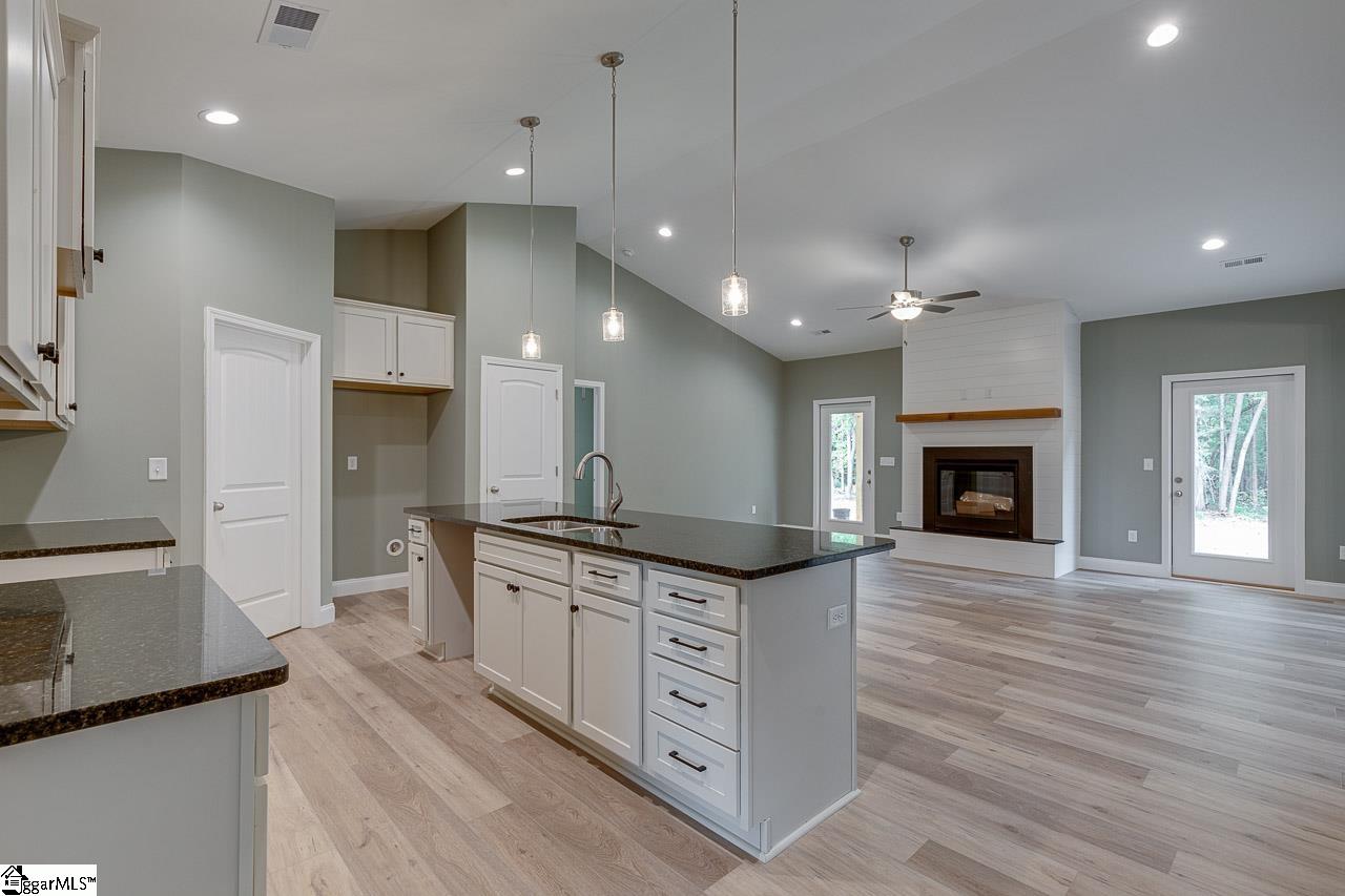 325 Jackson Grove Road Travelers Rest, SC 29690 - Photo 19 of 32