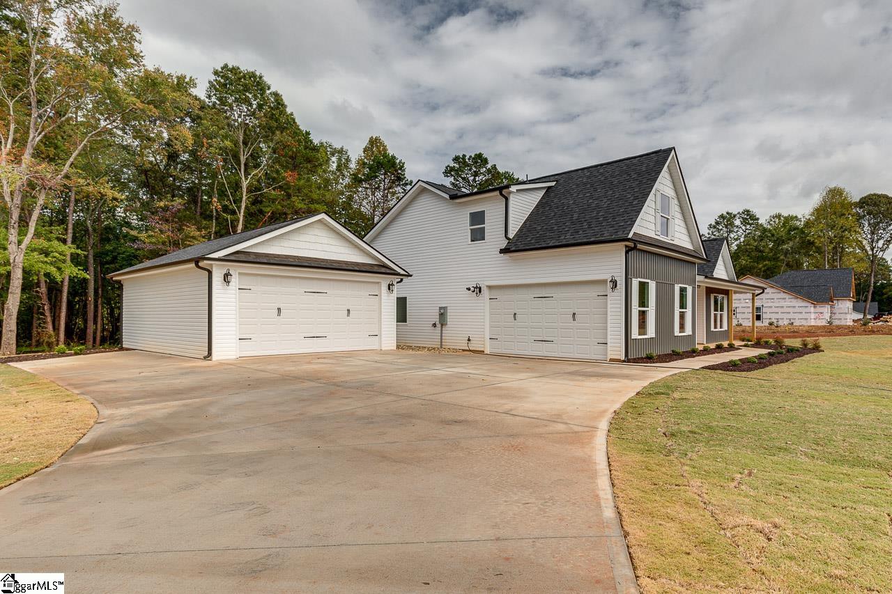 325 Jackson Grove Road Travelers Rest, SC 29690 - Photo 8 of 32