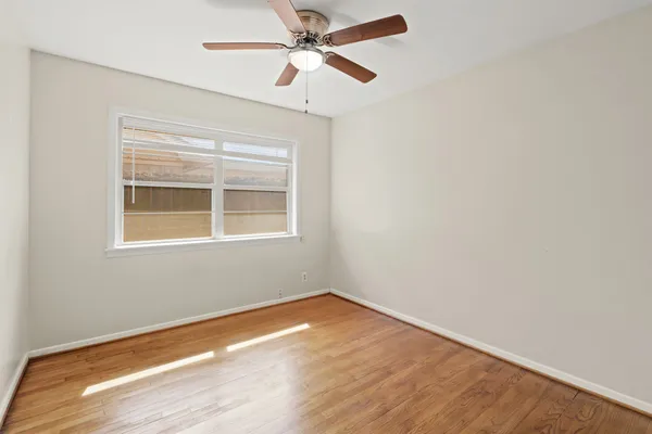 $2,200 | 1409 Conrad Sauer Drive, Houston, TX 77043