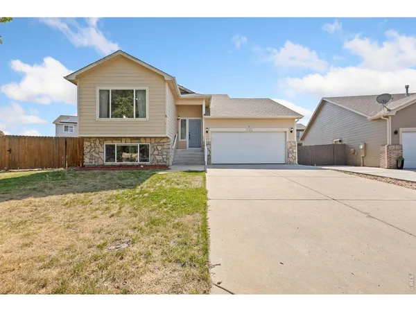 $415,000 | 2812 Arbor Avenue, Greeley, CO 80631