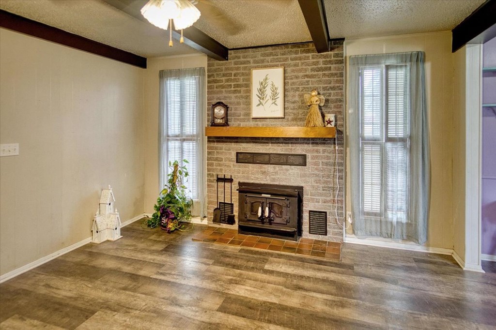 631 Wheeler Street Mason, TX 76856 - Photo 7 of 39