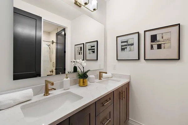 $1,675,000 | 101 South Griswold Street, Northville, MI 48167