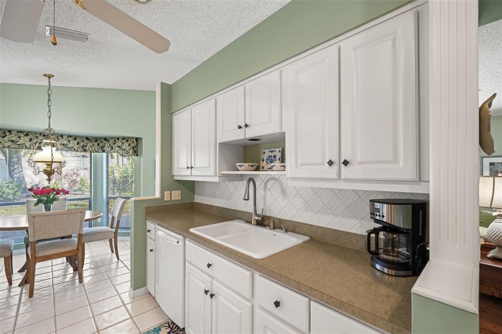 2647 Royal Ridge Drive Spring Hill, FL 34606 - Photo 27 of 73 Gallery Image 27