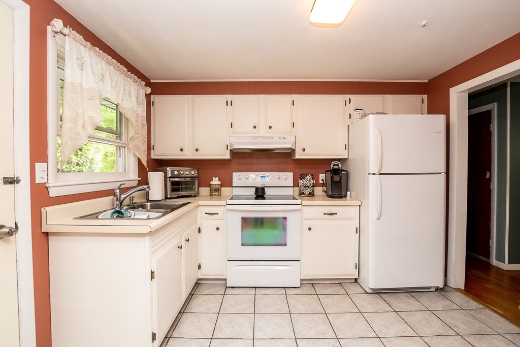 2 Ridge Road Norton, MA 02766 - Photo 16 of 36 Gallery Image 16