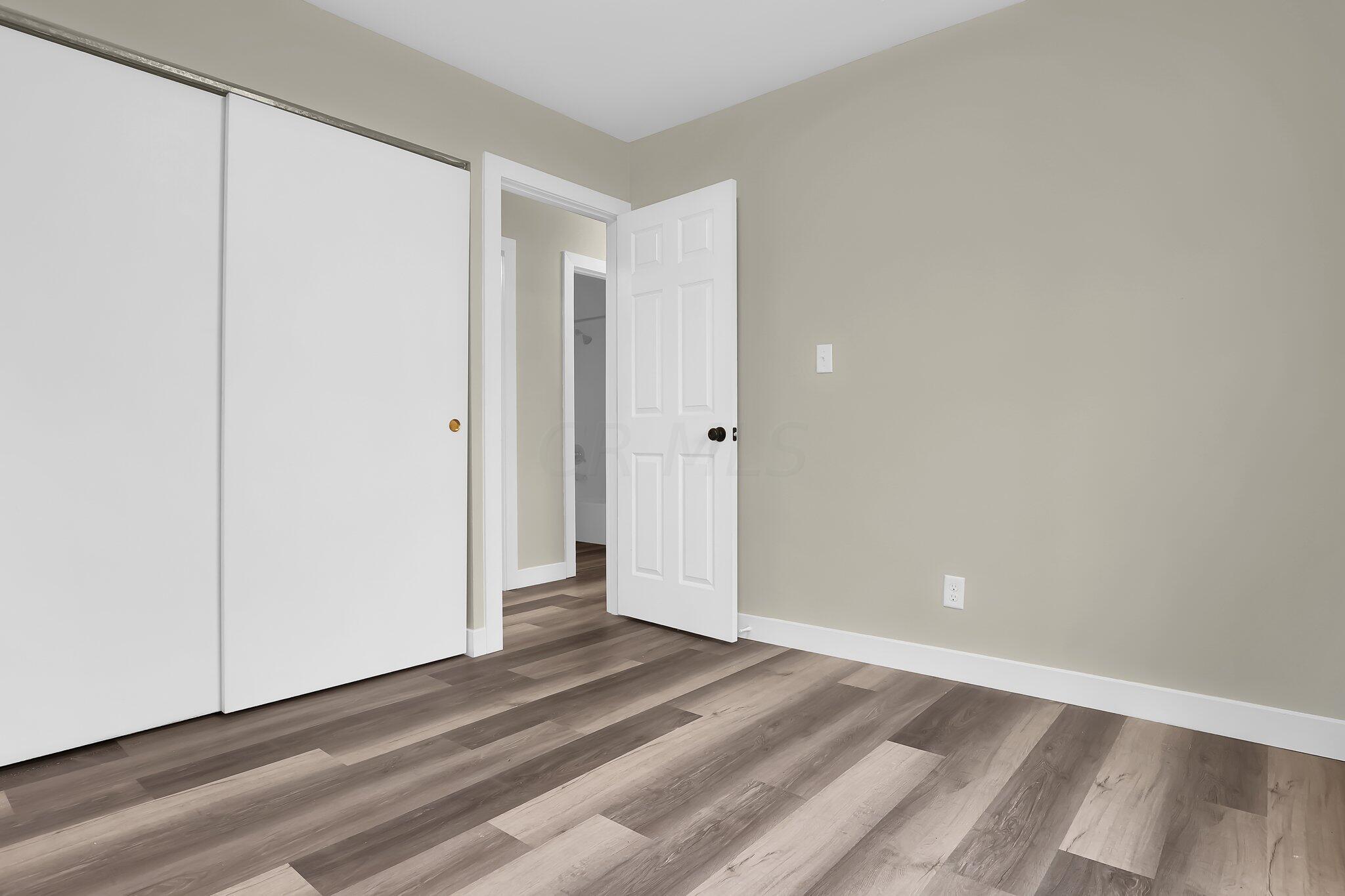 5322 Newport Road Columbus, OH 43232 - Photo 22 of 26 21-web-or-mls-5322-newport-rd