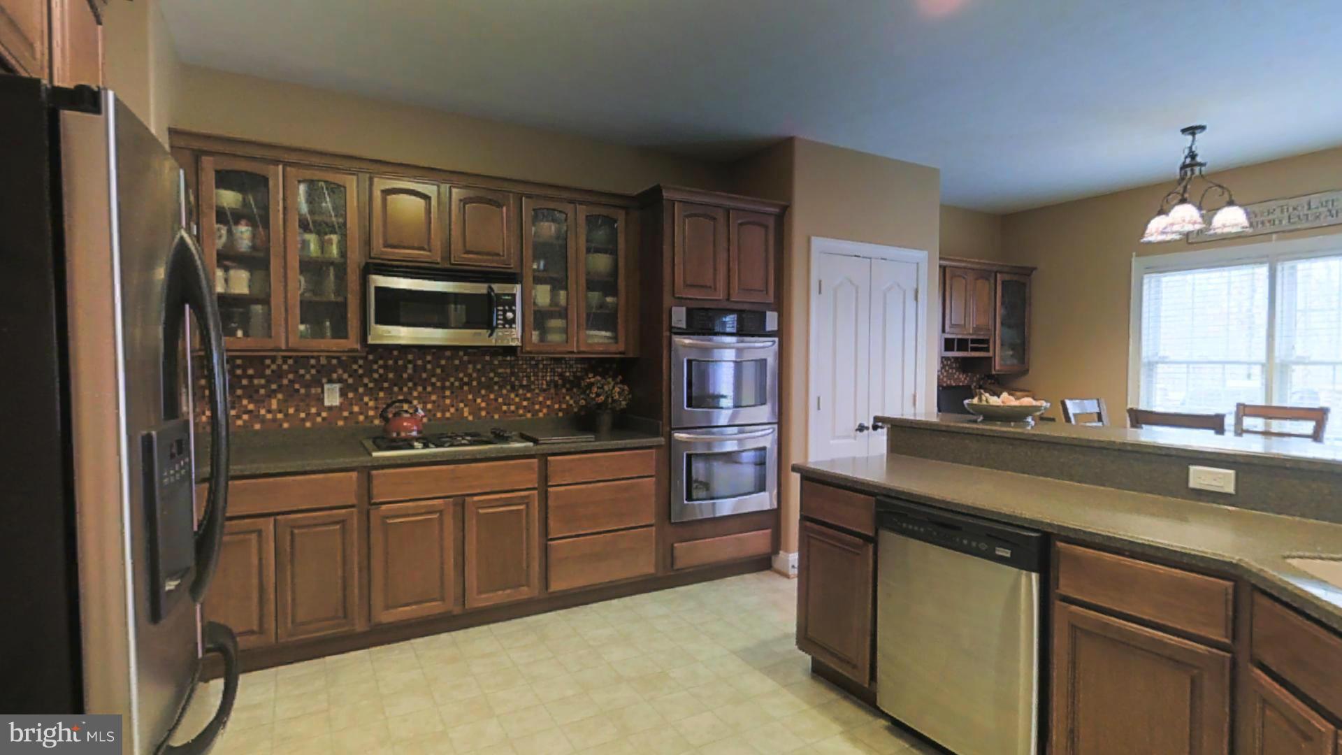 24517 Ruff Ruff Lane Hollywood, MD 20636 - Photo 8 of 30 Kitchen