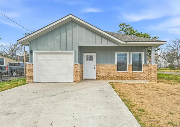 $1,575 | 2406 Beecha Street, Greenville, TX 75401