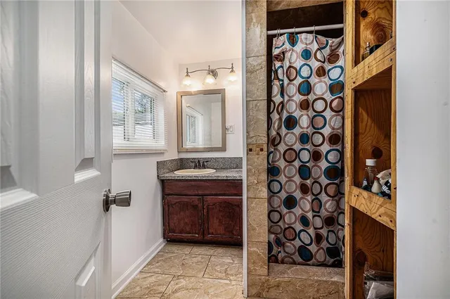 $130,000 | 5140 Booth Avenue, Kansas City, MO 64129