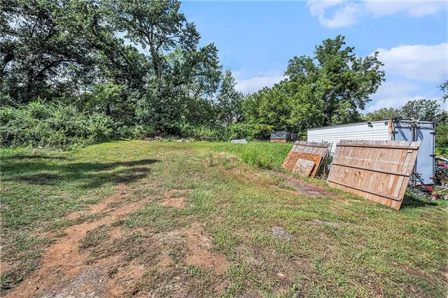 $130,000 | 5140 Booth Avenue, Kansas City, MO 64129