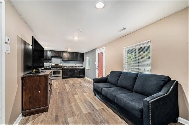 $130,000 | 5140 Booth Avenue, Kansas City, MO 64129