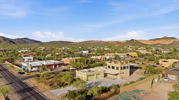 $999,999 | 825 East Moon Vista Street, Apache Junction, AZ 85119