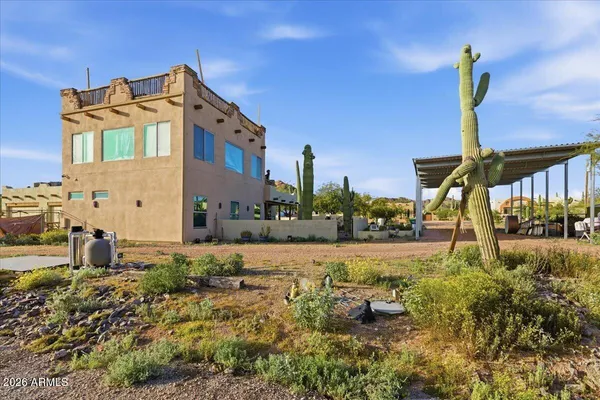 $999,999 | 825 East Moon Vista Street, Apache Junction, AZ 85119